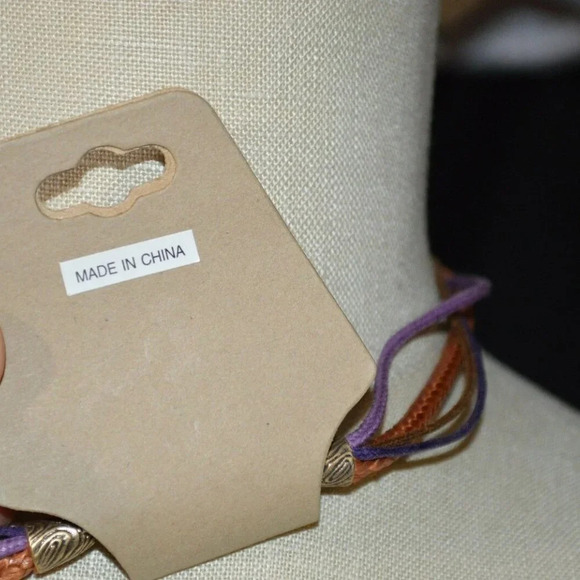 Coldwater Creek NOS Gold Tone Abstract Swirl Necklace - Picture 6 of 6